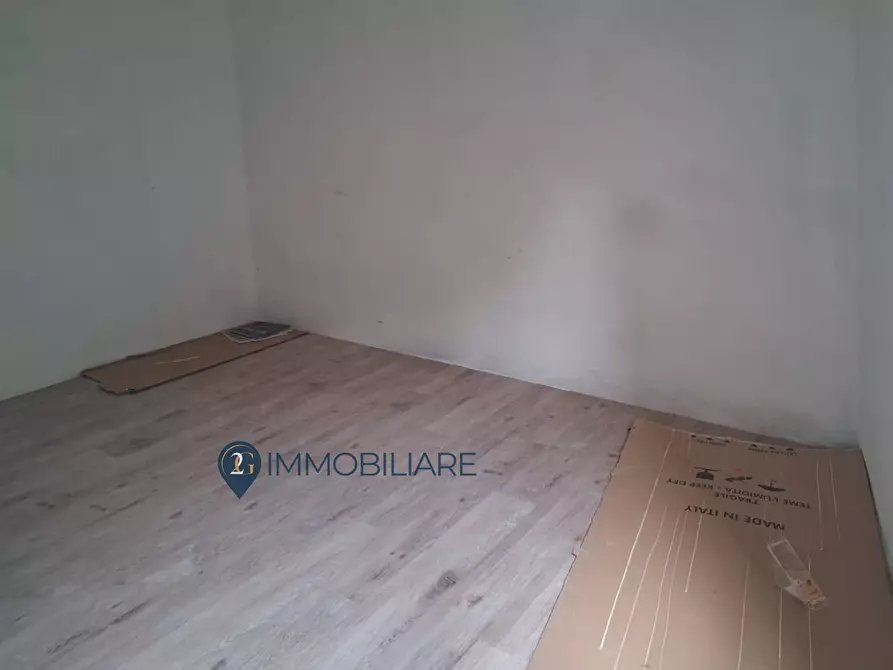 Immagine 8 di Appartamento in vendita  in Piazza Ludovico Corbani 14 a Aulla