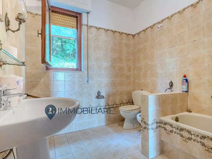 Immagine 40 di Villa in vendita  in Via Fosella 1 a La Spezia