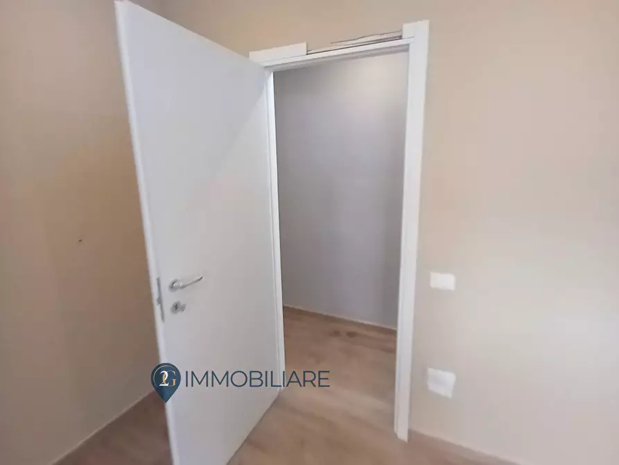 Immagine 2 di Appartamento in vendita  in Piazza Ludovico Corbani 14 a Aulla