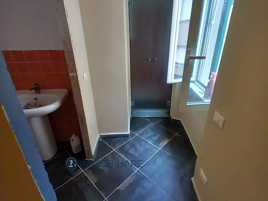 Immagine 20 di Appartamento in vendita  in Piazza Ludovico Corbani 14 a Aulla