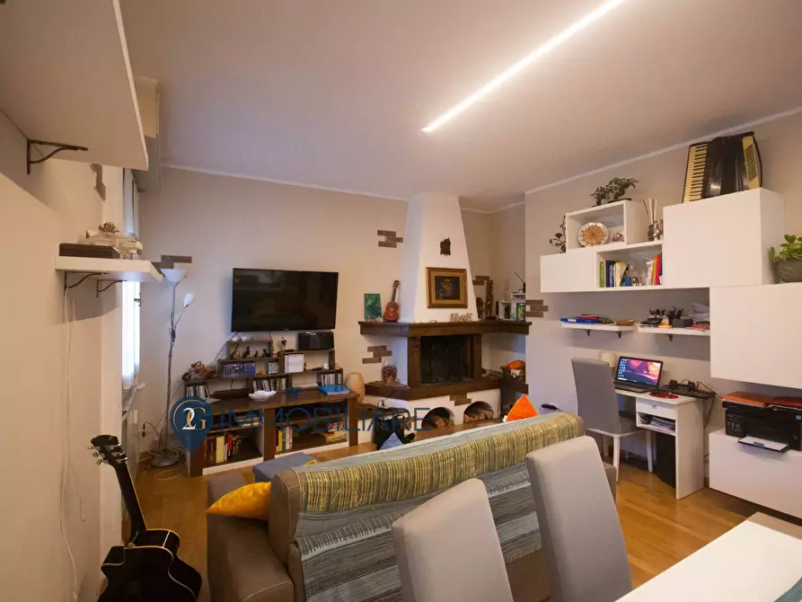 Immagine 1 di Appartamento in vendita  in Via Argine 10 a Ameglia