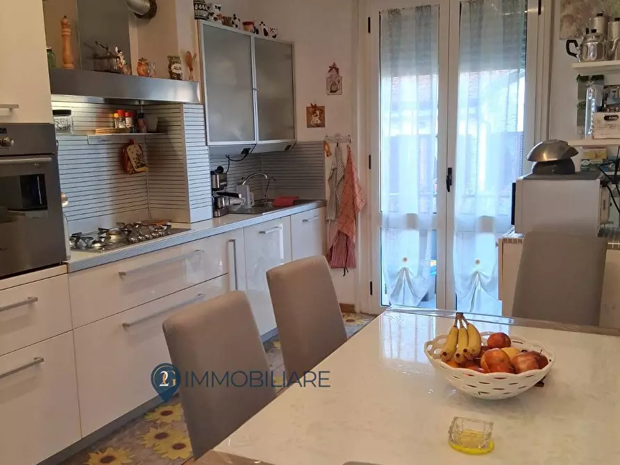 Immagine 4 di Appartamento in vendita  in Via Argine 10 a Ameglia