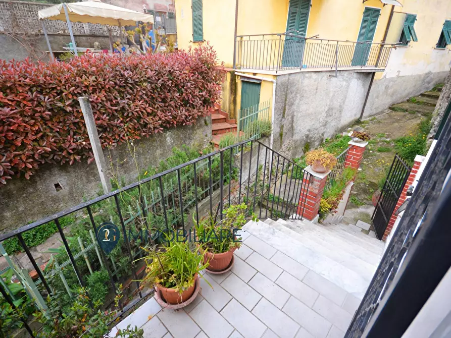 Immagine 11 di Appartamento in vendita  in Via B. Gazzoli 25 a Lerici