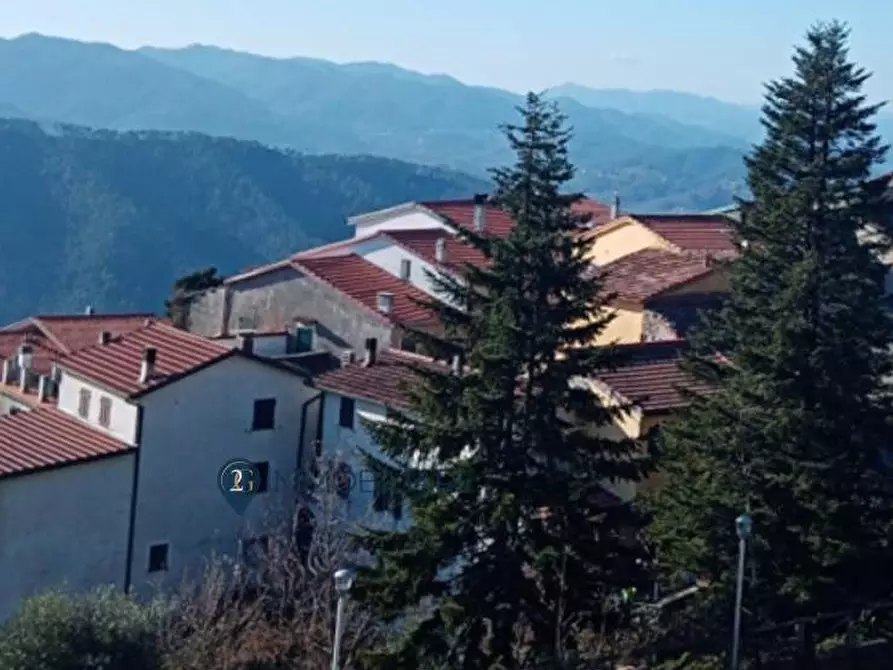 Immagine 7 di Casa indipendente in vendita  in via valle 14 a Riccò Del Golfo Di Spezia