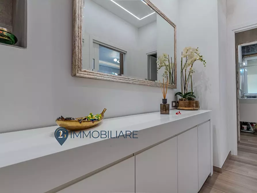 Immagine 5 di Appartamento in vendita  in Via 24 Maggio 115 a La Spezia