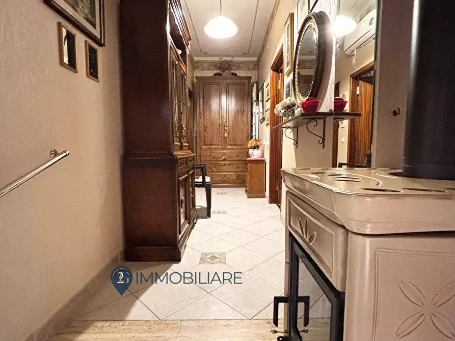 Immagine 6 di Appartamento in vendita  in Loc. Senato 30 a Lerici