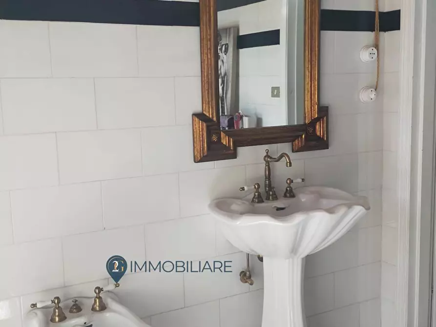 Immagine 20 di Casa indipendente in vendita  in Scalinata Cernaia 55 a La Spezia