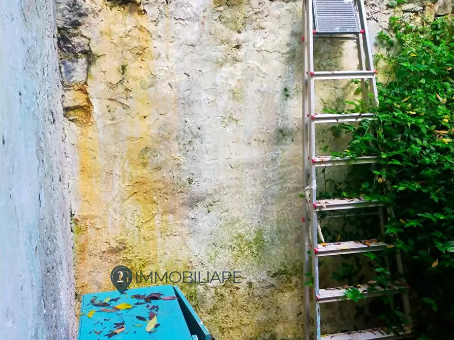 Immagine 18 di Appartamento in vendita  in via Paita 4 a Portovenere