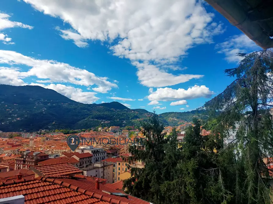 Immagine 1 di Casa indipendente in vendita  in Scalinata Cernaia 55 a La Spezia