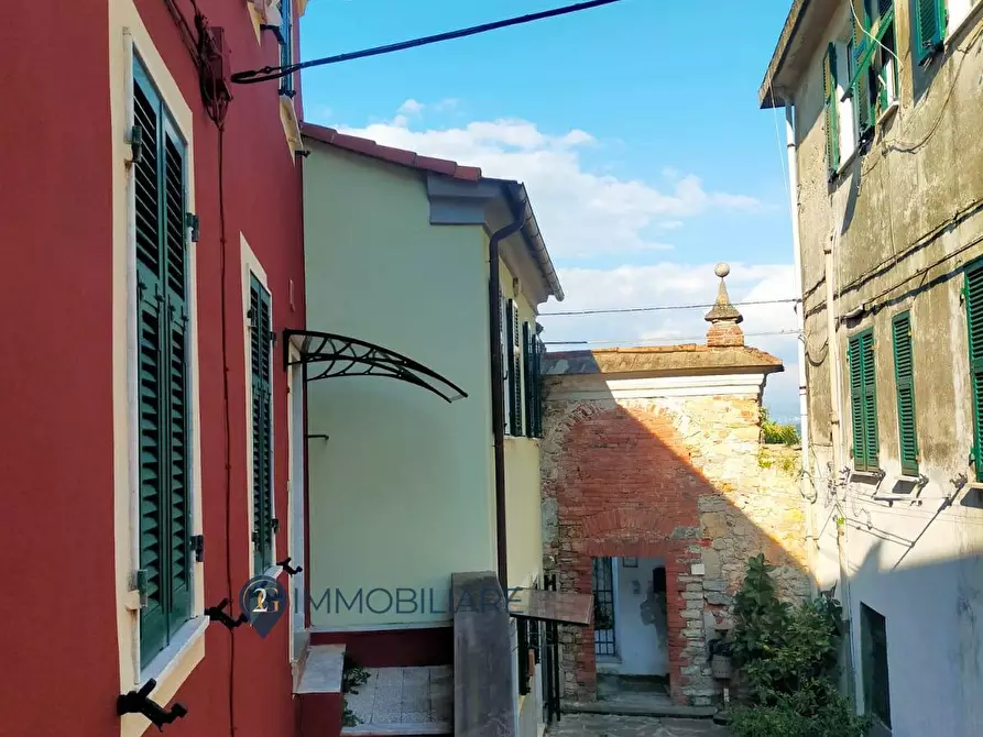 Immagine 12 di Appartamento in vendita  in Vicolo del Luogo 10 a Portovenere
