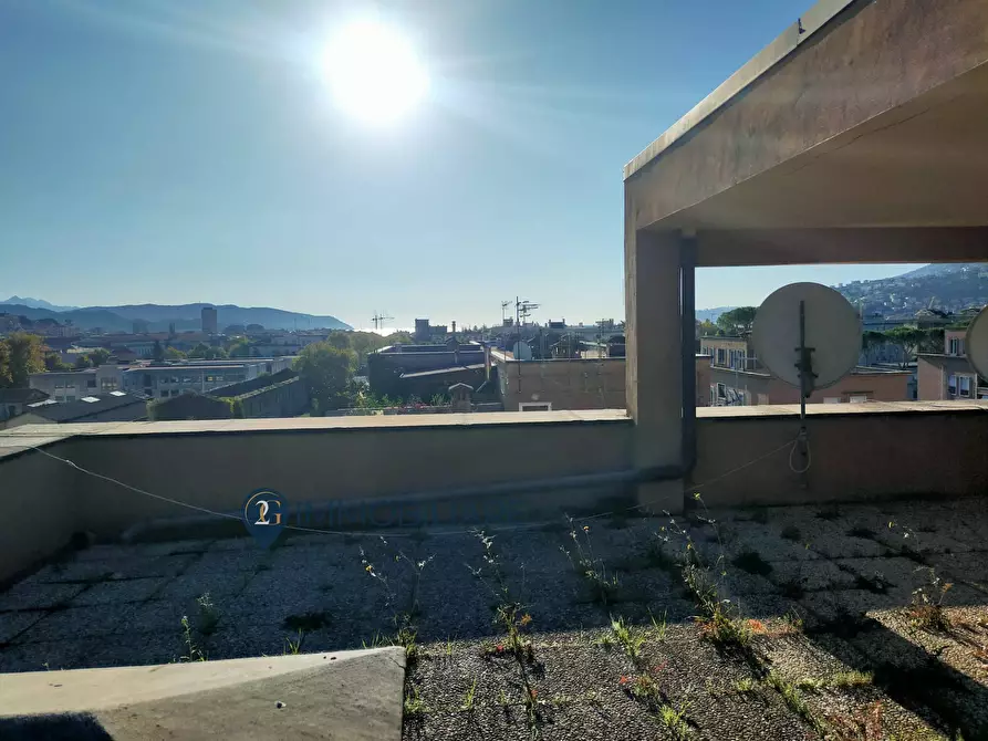 Immagine 20 di Appartamento in vendita  in Via Nazario Sauro a La Spezia