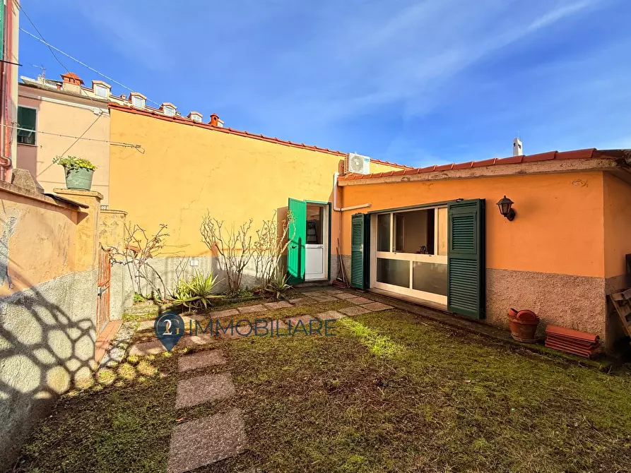 Immagine 16 di Casa indipendente in vendita  in Via Del Canaletto 60 a La Spezia