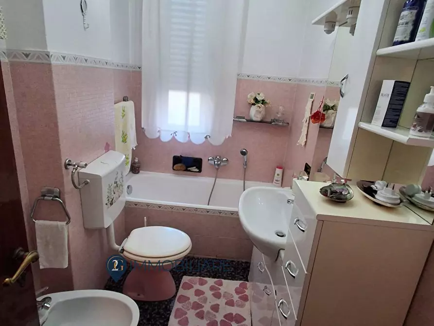 Immagine 23 di Appartamento in vendita  in Stradone D'oria 44 a La Spezia