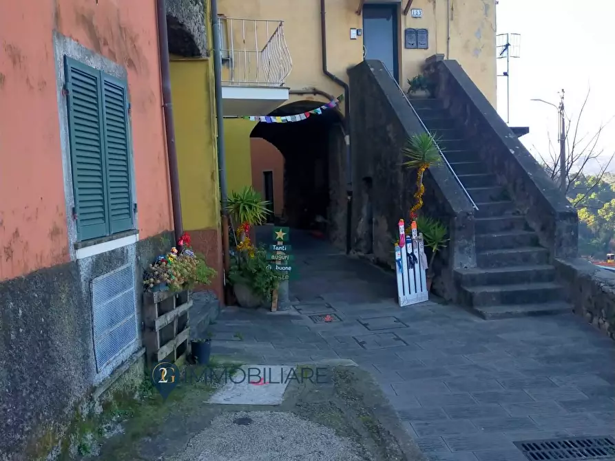 Immagine 11 di Appartamento in vendita  in via biancamano 11 a La Spezia