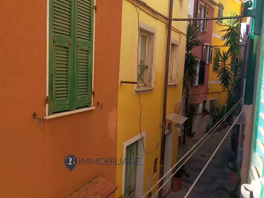 Immagine 1 di Appartamento in vendita  in via biancamano 11 a La Spezia