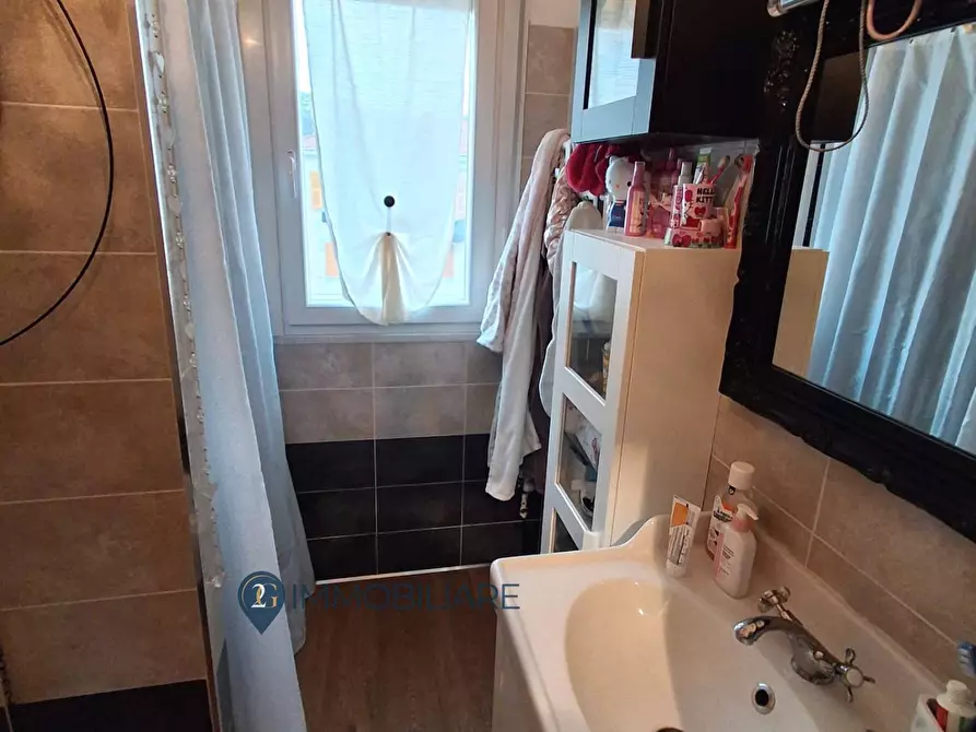 Immagine 21 di Appartamento in vendita  in Via Sarzana 804 a La Spezia