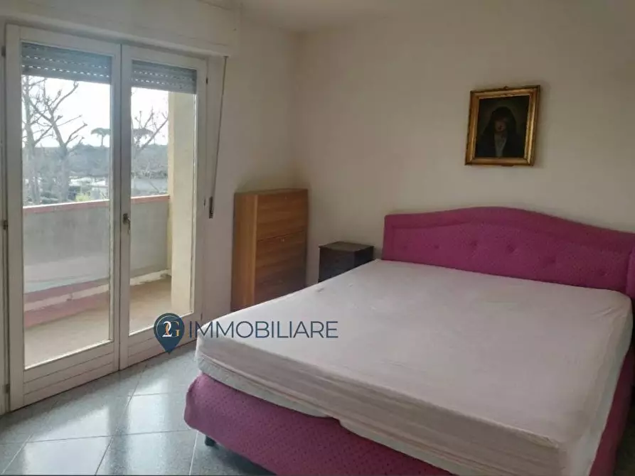 Immagine 12 di Appartamento in vendita  in via Filzi 134 a Viareggio