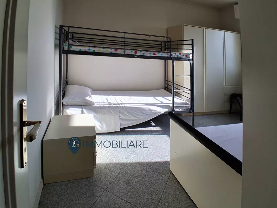 Immagine 15 di Appartamento in vendita  in via Filzi 134 a Viareggio