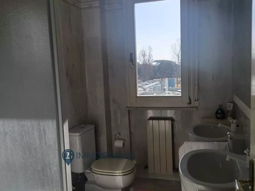 Immagine 17 di Appartamento in vendita  in via Filzi 134 a Viareggio