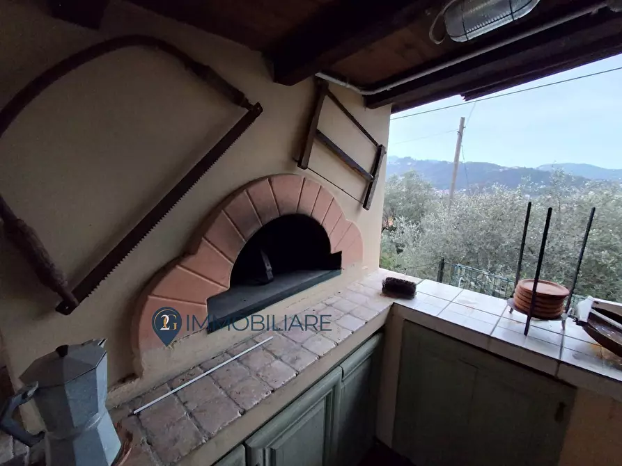 Immagine 54 di Appartamento in vendita  in Via Maddalena 48 a Vezzano Ligure