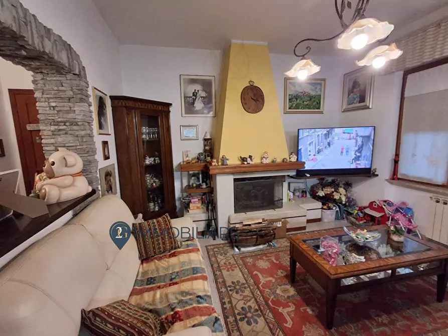 Immagine 10 di Appartamento in vendita  in Via Maddalena 48 a Vezzano Ligure