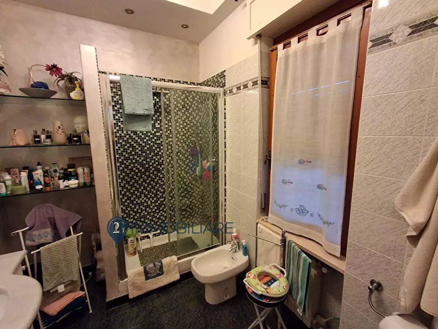 Immagine 15 di Appartamento in vendita  in Via Maddalena 48 a Vezzano Ligure