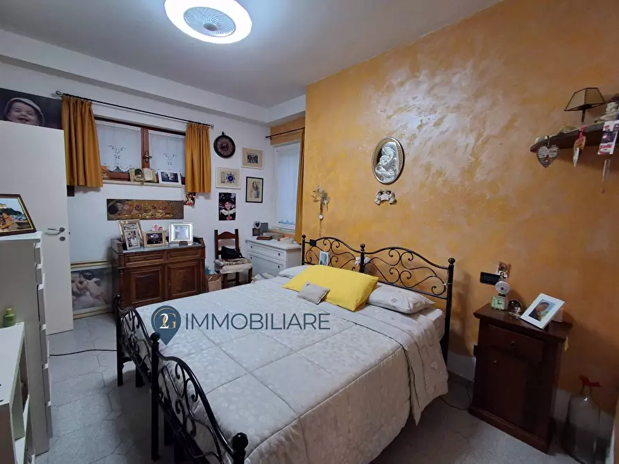 Immagine 21 di Appartamento in vendita  in Via Maddalena 48 a Vezzano Ligure