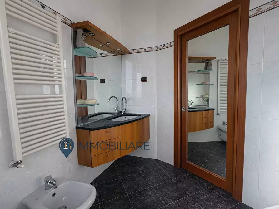 Immagine 14 di Appartamento in vendita  in Via Di Murlo 22 a La Spezia