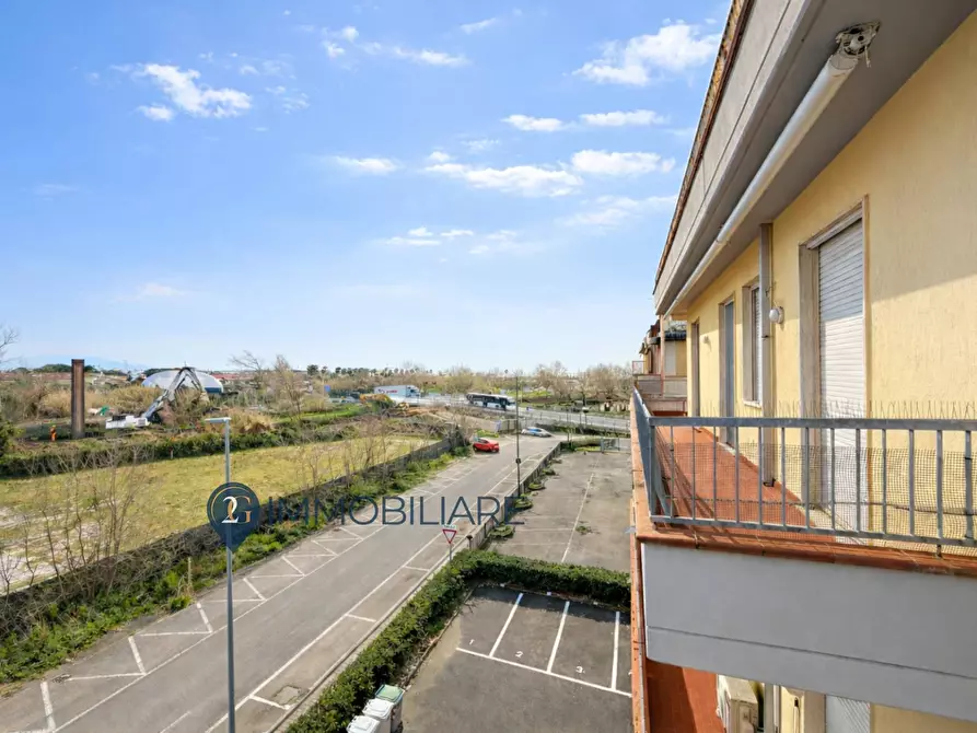 Immagine 1 di Appartamento in vendita  in Via Della Repubblica 3 a Sarzana