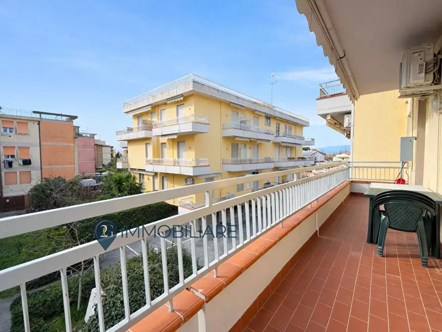 Immagine 4 di Appartamento in vendita  in Via Della Repubblica 3 a Sarzana