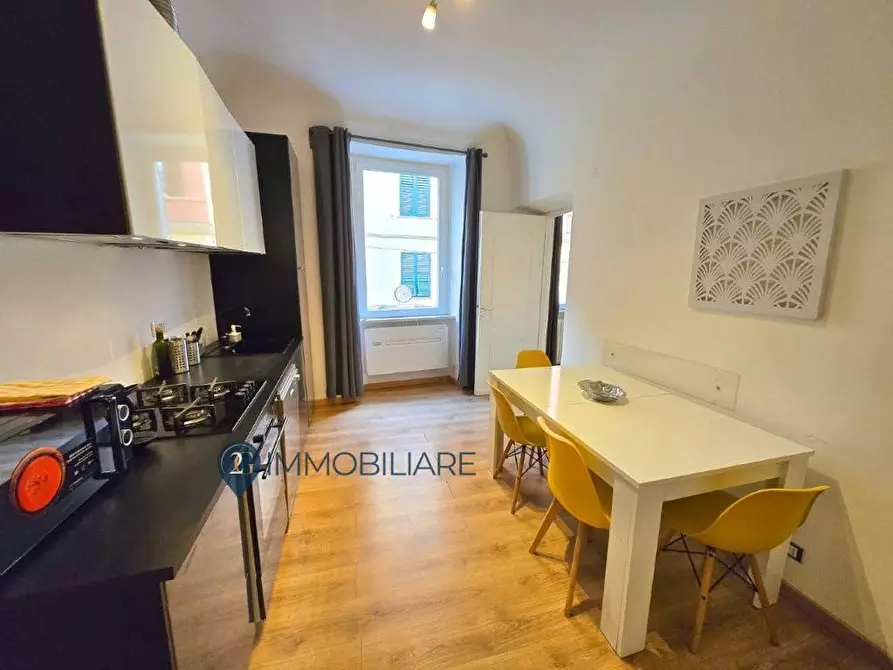 Immagine 10 di Appartamento in vendita  in Via Del Prione a La Spezia