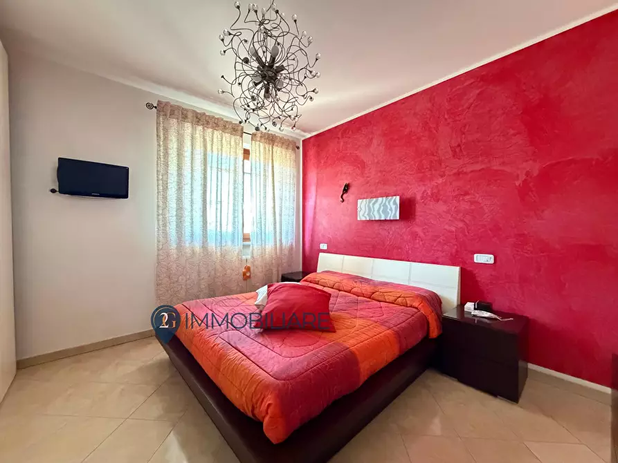 Immagine 17 di Casa indipendente in vendita  in Via Ferdinando Compagni 19 a Massa