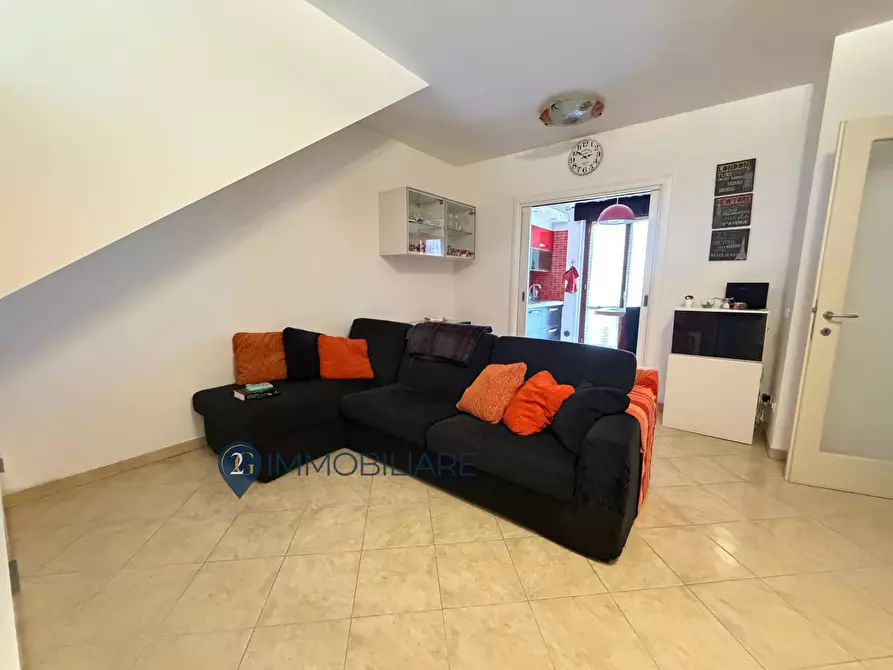 Immagine 9 di Casa indipendente in vendita  in Via Ferdinando Compagni 19 a Massa