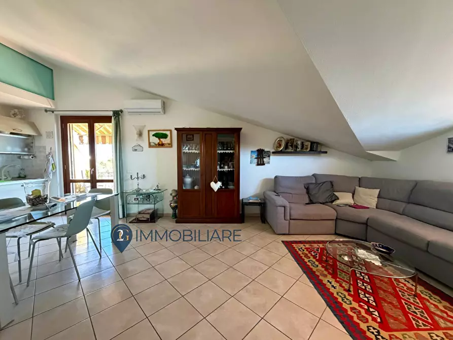 Immagine 26 di Casa indipendente in vendita  in Via Ferdinando Compagni 19 a Massa