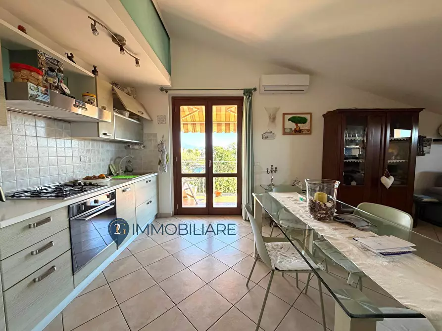 Immagine 21 di Casa indipendente in vendita  in Via Ferdinando Compagni 19 a Massa