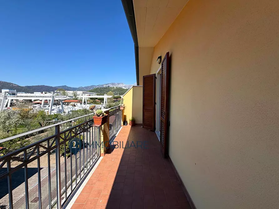 Immagine 32 di Casa indipendente in vendita  in Via Ferdinando Compagni 19 a Massa