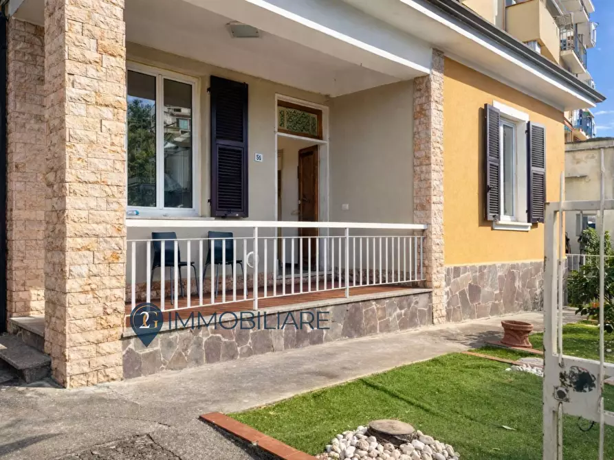 Immagine 1 di Casa indipendente in vendita  in Via Termo a Beverino