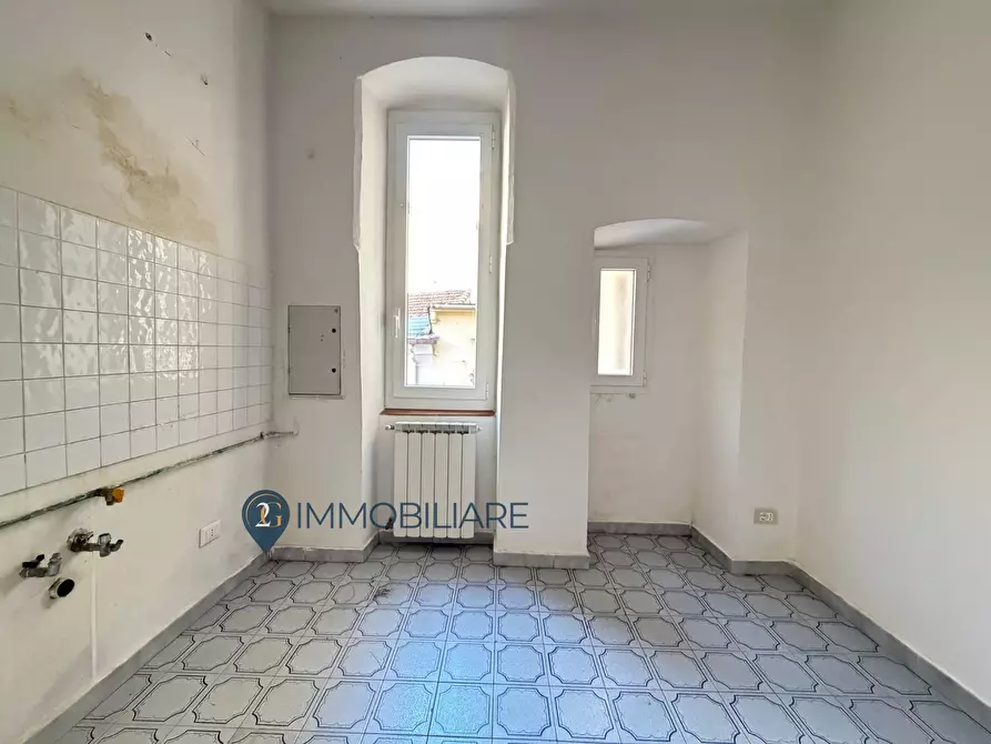 Immagine 15 di Appartamento in vendita  in via napoli 54 a La Spezia