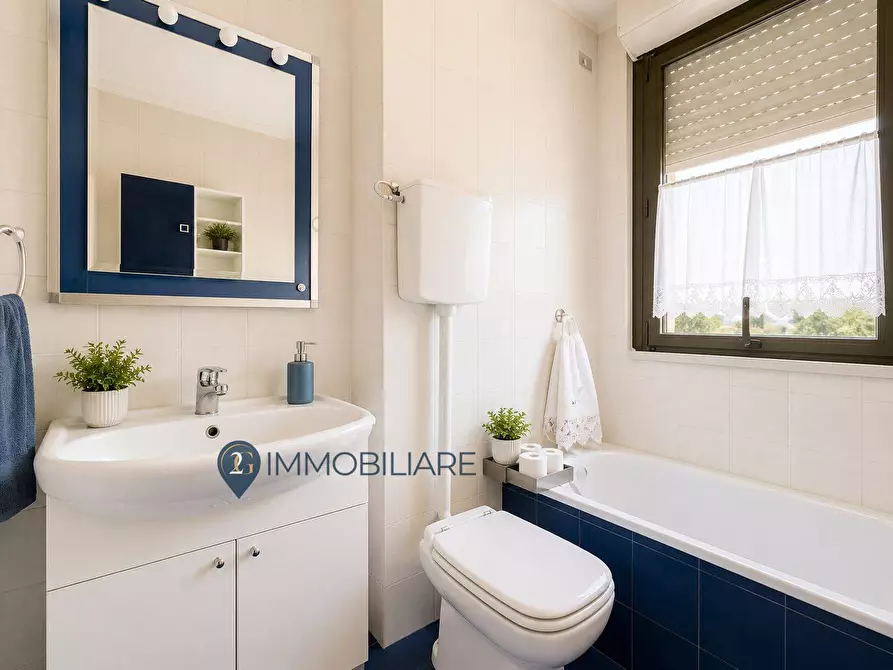 Immagine 27 di Appartamento in vendita  in via giuseppe di vittorio 26 a Santo Stefano Di Magra