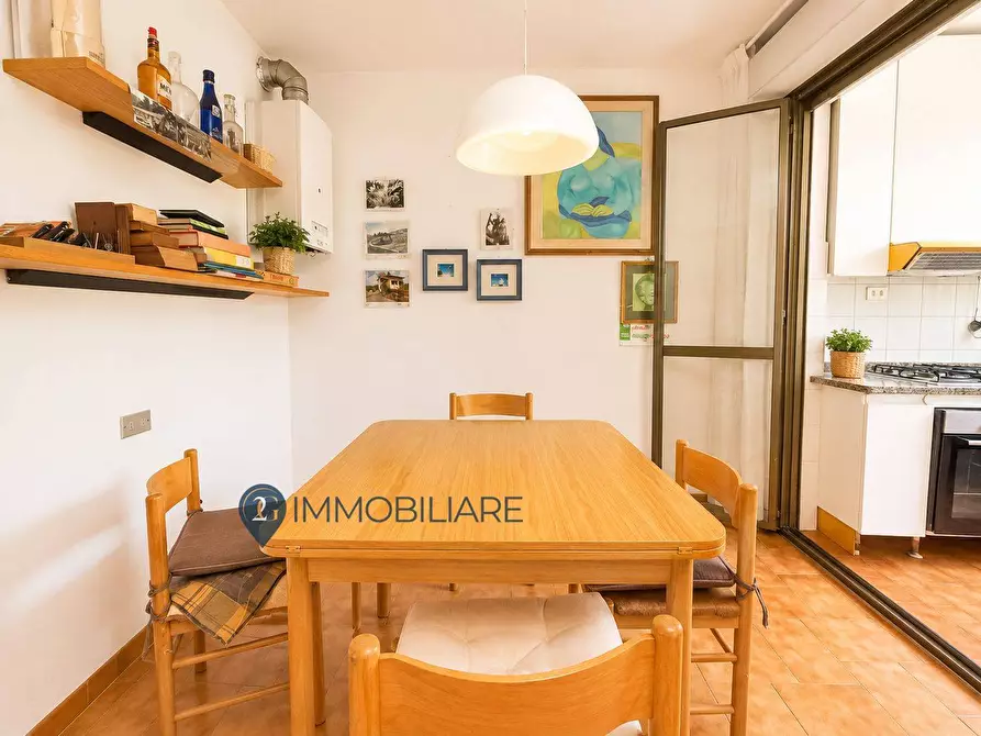 Immagine 12 di Appartamento in vendita  in via giuseppe di vittorio 26 a Santo Stefano Di Magra