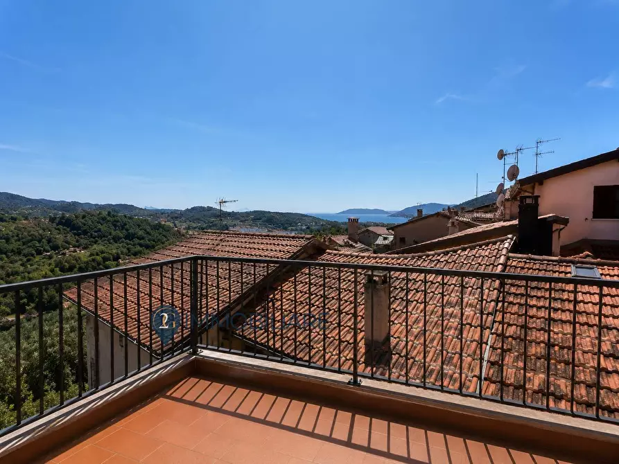Immagine 4 di Appartamento in vendita  in Via San Venerio 102 a La Spezia