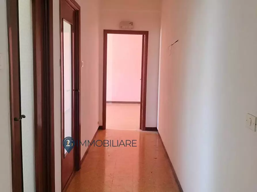 Immagine 11 di Appartamento in vendita  in Via Fontevivo 36 a La Spezia