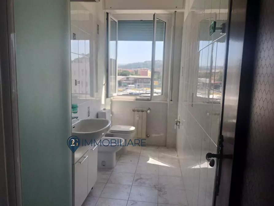 Immagine 18 di Appartamento in vendita  in Via Fontevivo 36 a La Spezia