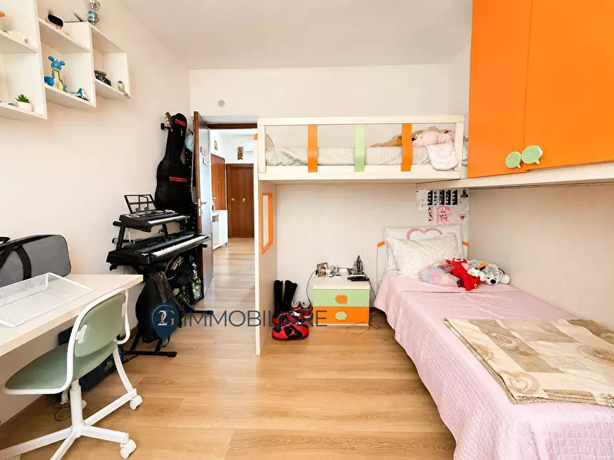 Immagine 13 di Appartamento in vendita  in Via Genova 252 a La Spezia