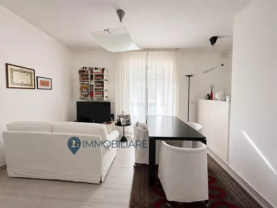 Immagine 5 di Appartamento in vendita  in via cisa vecchia 222 a Santo Stefano Di Magra