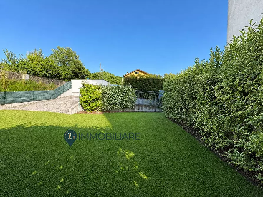 Immagine 25 di Appartamento in vendita  in via cisa vecchia 222 a Santo Stefano Di Magra