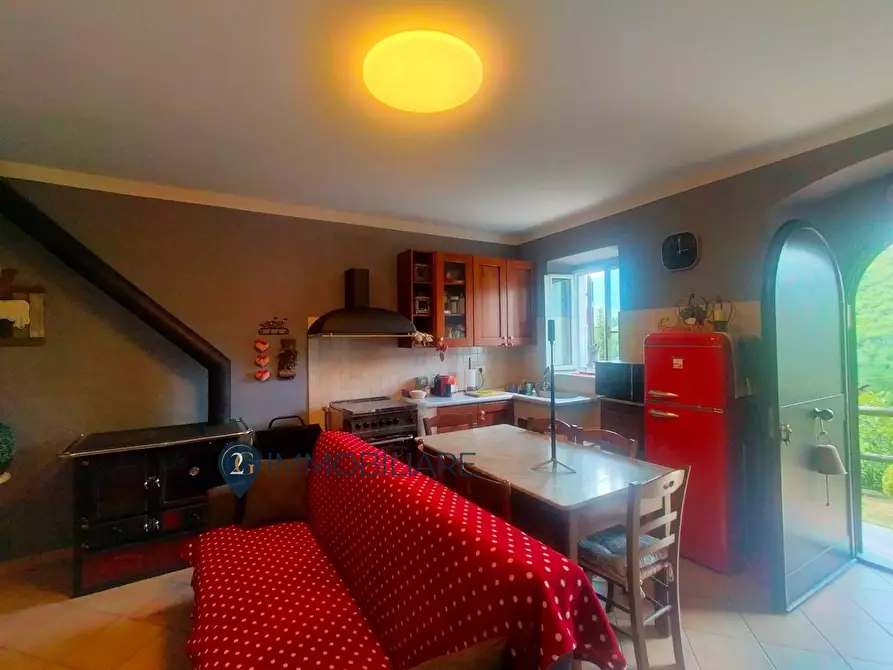 Immagine 11 di Casa indipendente in vendita  in Strada Provinciale 10 2 a Massa