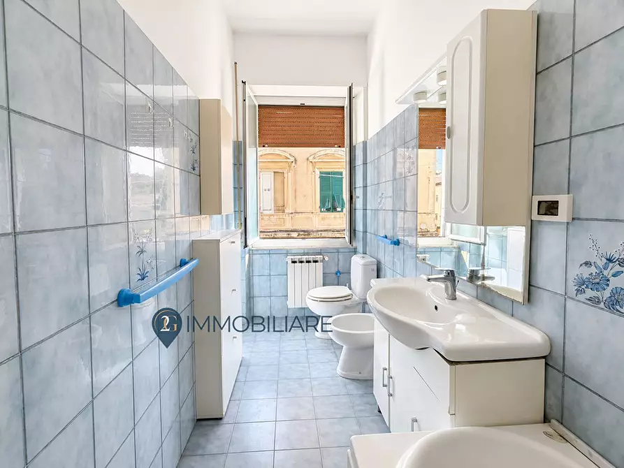 Immagine 14 di Appartamento in vendita  in Via Giorgio Viani 5 a La Spezia