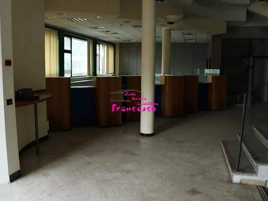 Immagine 2 di Ufficio in vendita  in Via Francesco Berni a Empoli