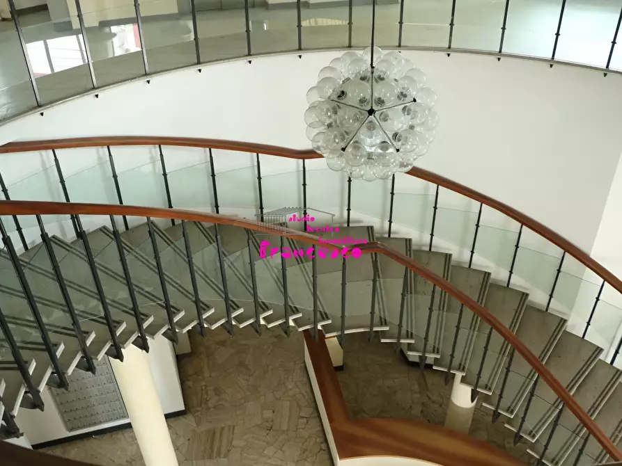 Immagine 11 di Ufficio in vendita  in Via Francesco Berni a Empoli